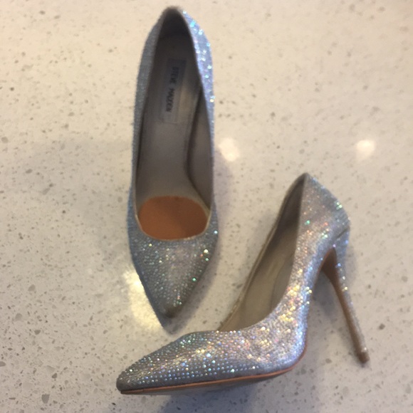 Steve Madden Shoes - Steve Madden "Lenona" Rhinestone Pumps